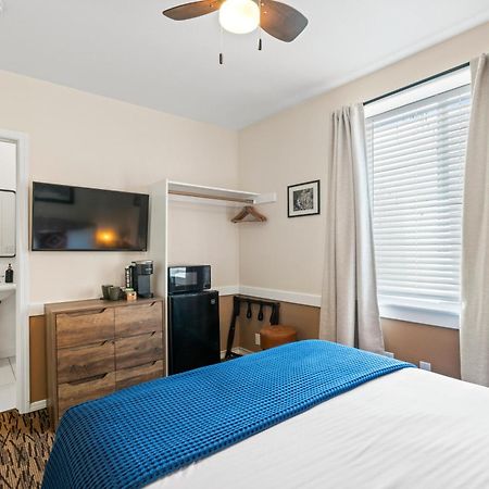 The Bent Elbow Hotel Silverton Ngoại thất bức ảnh